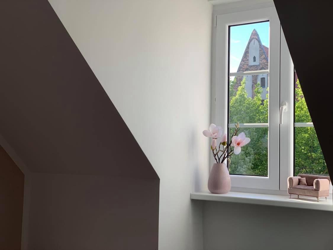 Szepty Mansardy Apartamento Stary Toruń Exterior foto