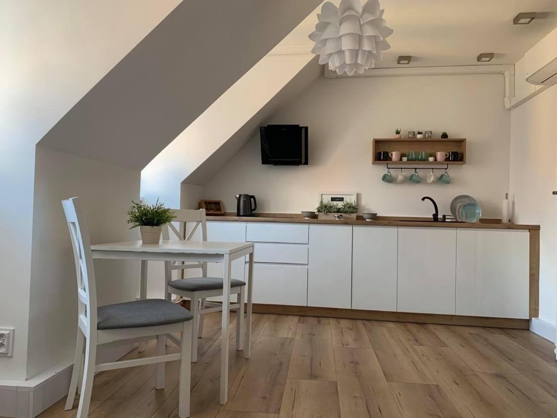 Szepty Mansardy Apartamento Stary Toruń Exterior foto